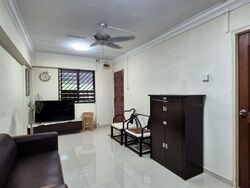 Blk 238 Gombak Gardens (Bukit Batok), HDB 3 Rooms #568284291